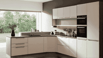 Modern Kitchen Design Trend: Equipment and Layout that Balance Practicality and Aesthetics