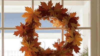 Nature-Inspired Autumn Decor: How to Use Leaves and Gourds